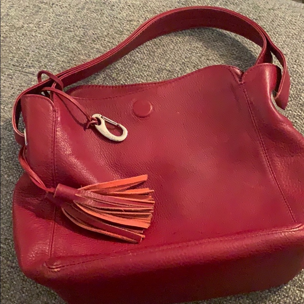 Hand bag